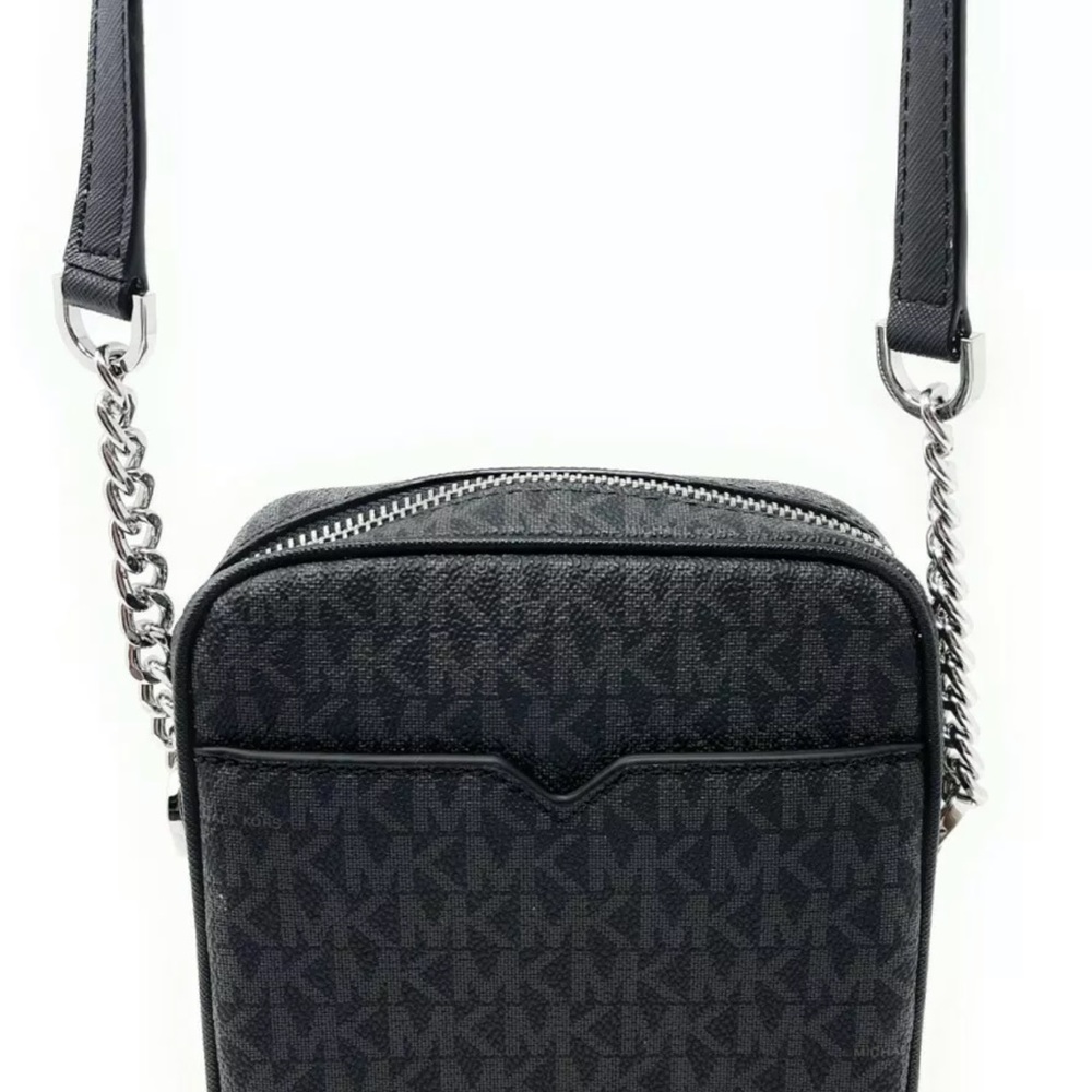 Michael Kors Jet Set Travel Flight Crossbody - Picture 4 of 16